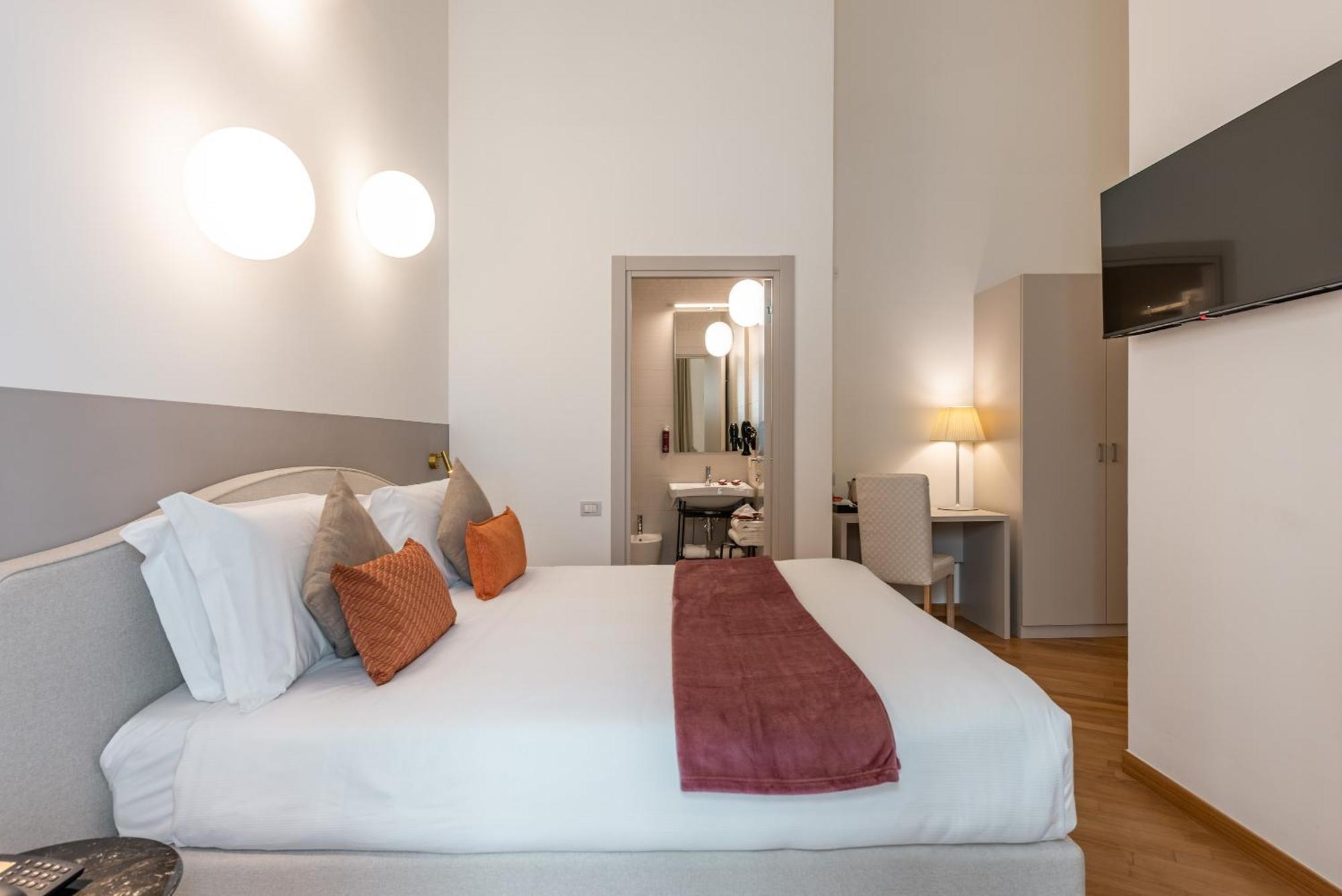 Palazzo Indelli Hotel Monopoli Buitenkant foto