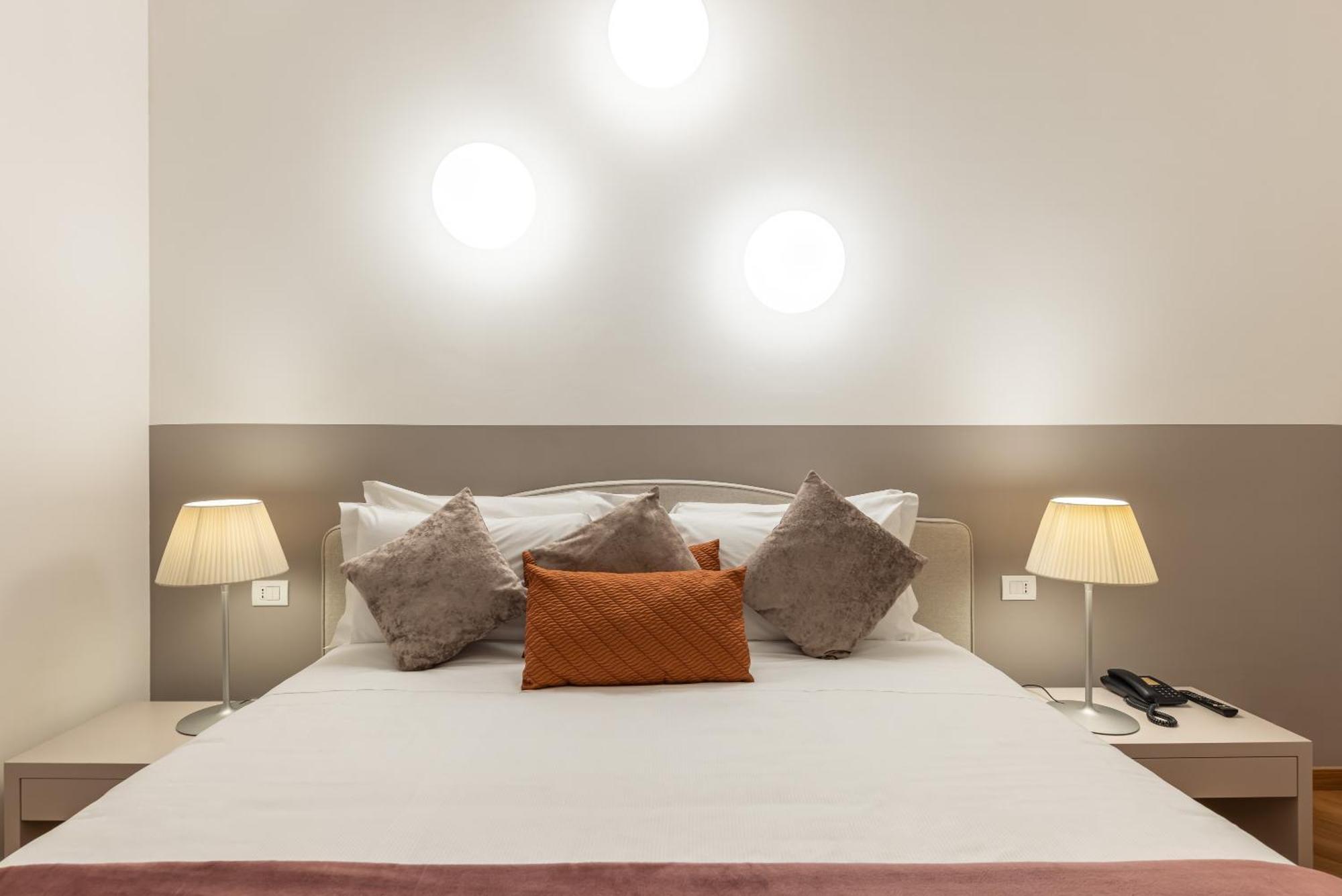 Palazzo Indelli Hotel Monopoli Buitenkant foto