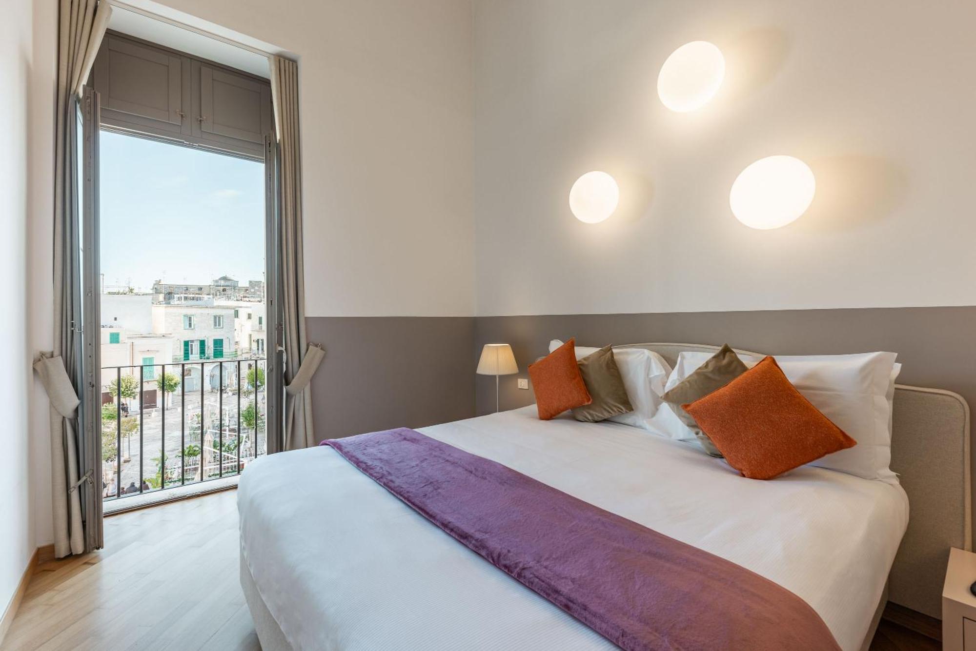 Palazzo Indelli Hotel Monopoli Buitenkant foto
