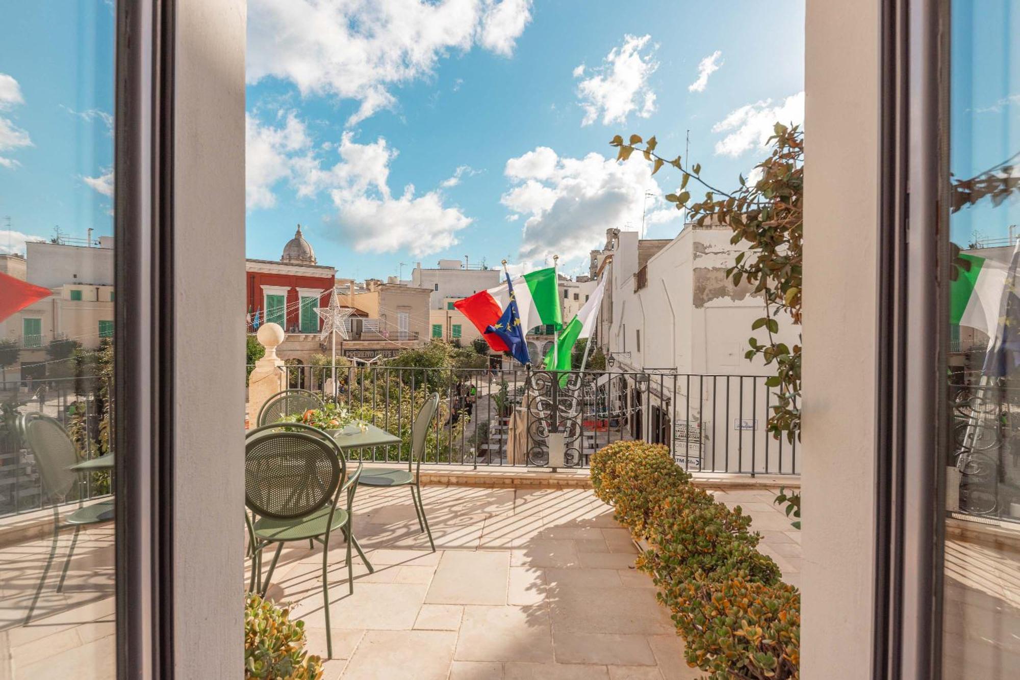 Palazzo Indelli Hotel Monopoli Buitenkant foto